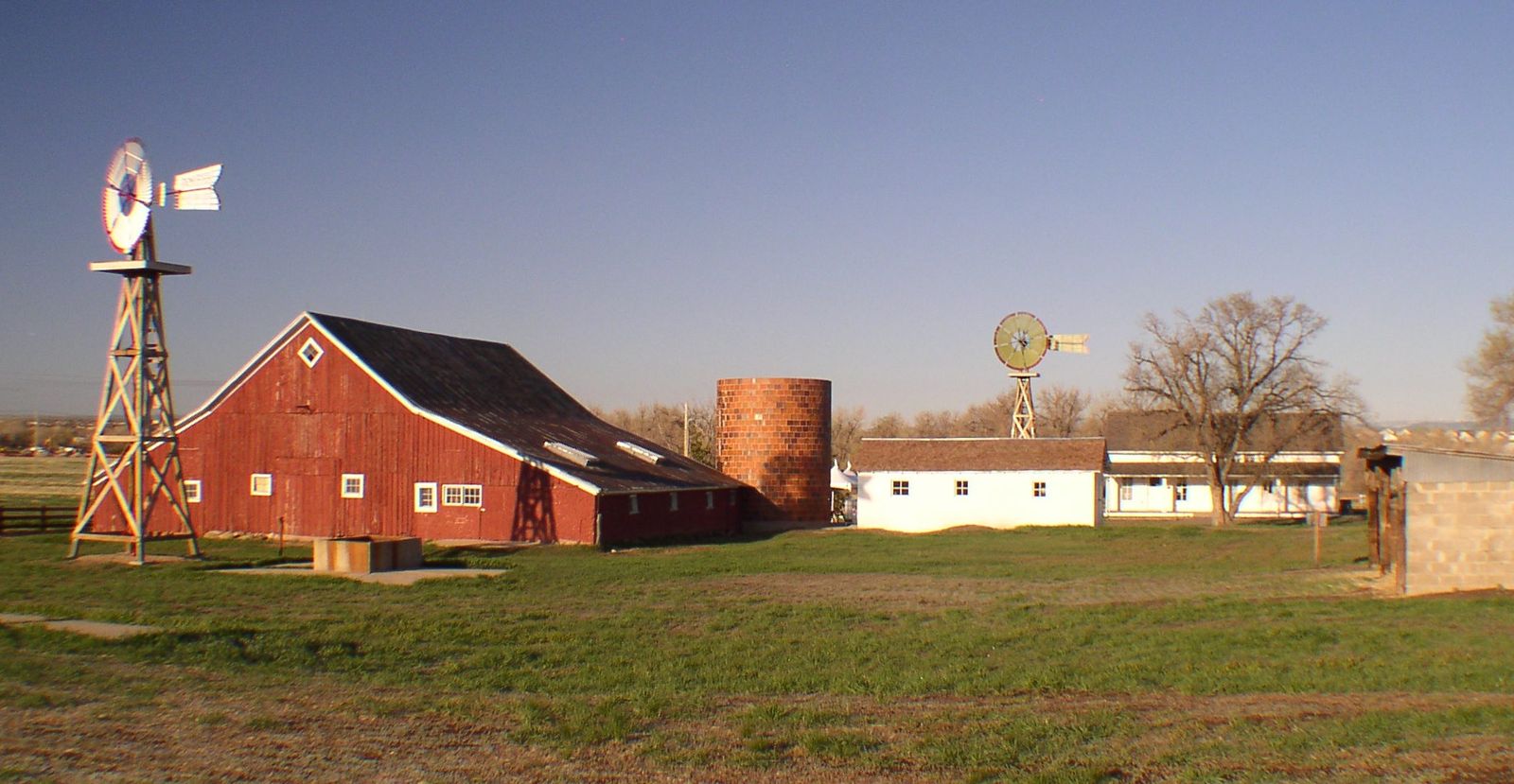 Historic 17 Mile House on Parker Road